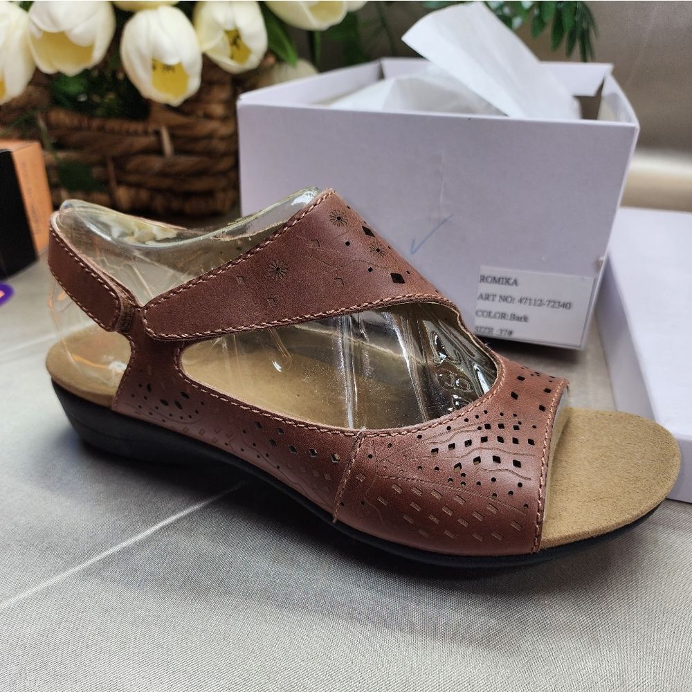 NIB ROMIKA SANDALS - Picture 2 of 11